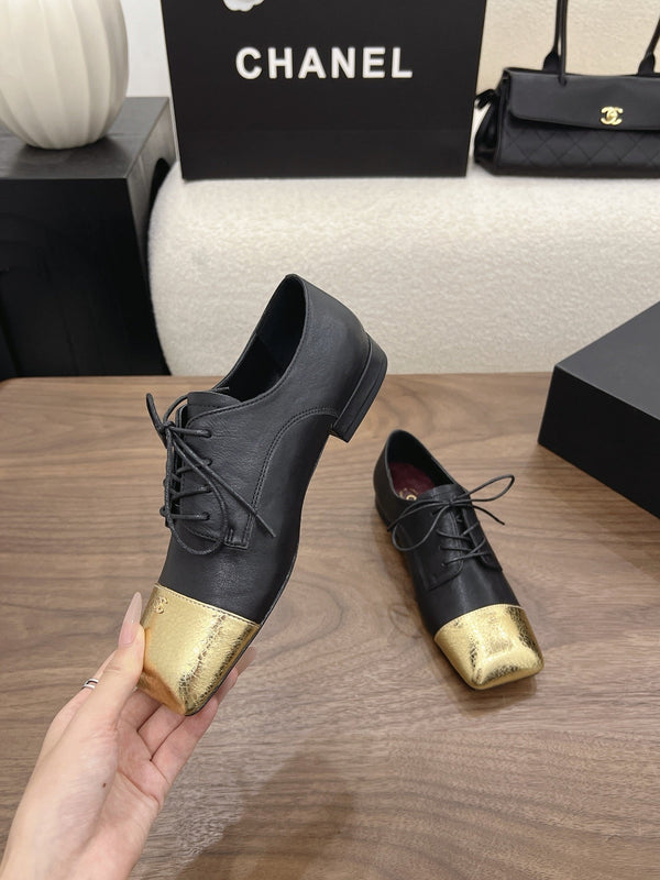 CC 26s Loafer 2cm Black Gold Leather 910475