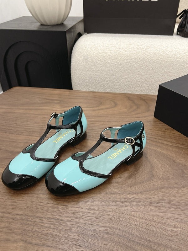 CC 26s Mary Jane Black Light Blue Patent Leather 915324