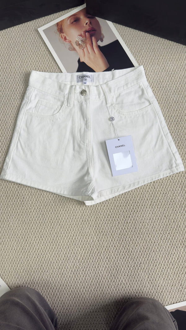 CC 2026 Denim Shorts White Cotton 635734