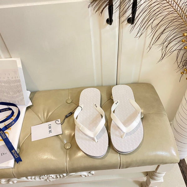 CD Thong Sandal White Rubber 687624