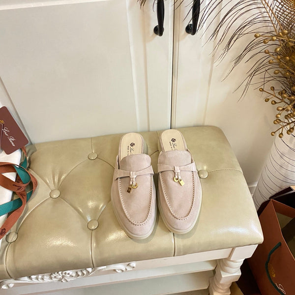 LP 26s Lock Charm Mules In Light Pink Suede