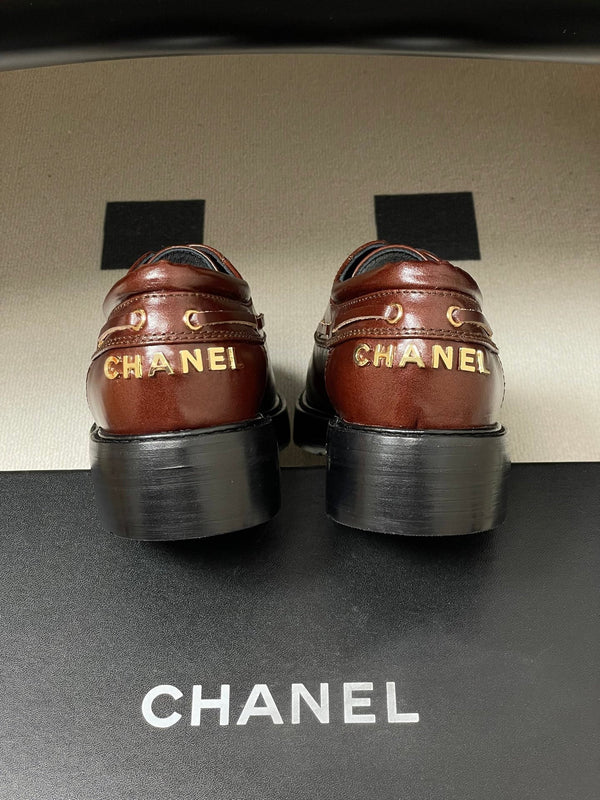 CC 26 Lace-Up Loafer Brown Sheepskin 594248
