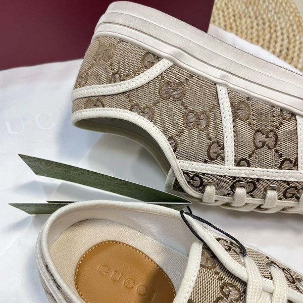 GG Sneaker Julio Canvas Sneakers Beige Caro