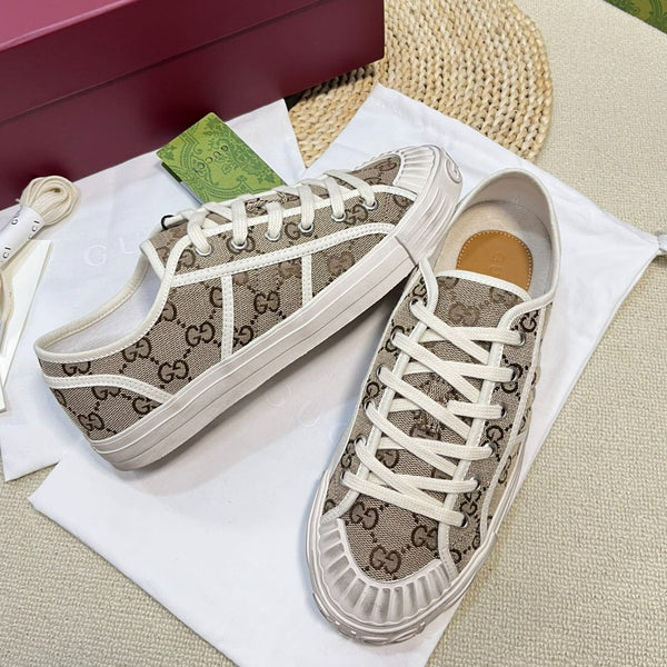 GG Sneaker Julio Canvas Sneakers Beige Caro