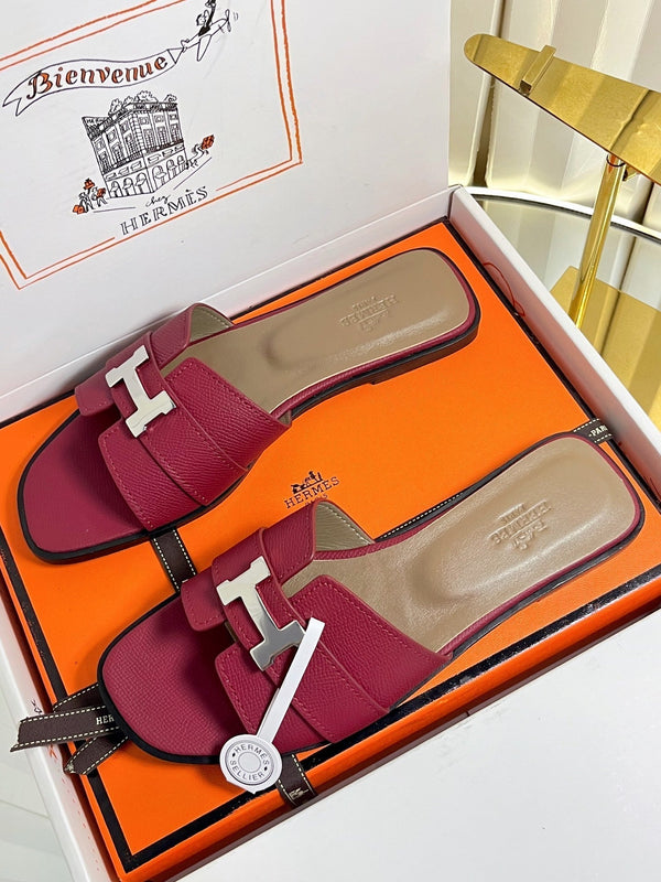 HM 26s Oran Sandals In Burgundy Epsom Calfskin Silver Hardware