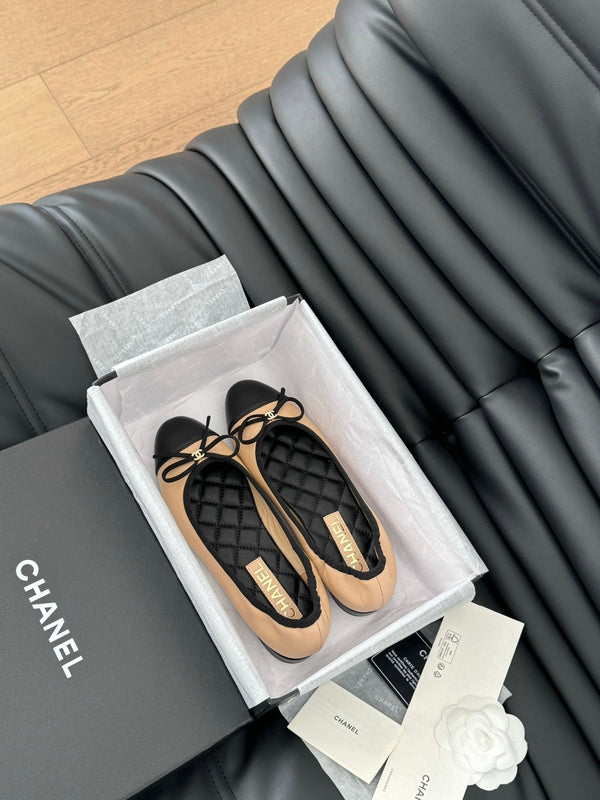 CC Ballet Flats In Beige Lambskin 143538