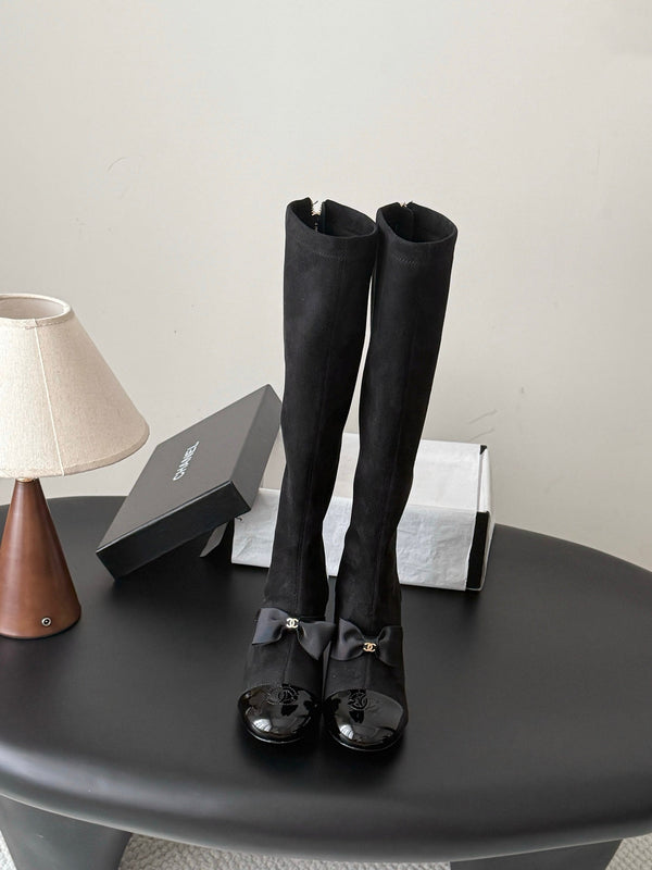 CC 26s Pearl Heel Knee High Boots Black Suede Patent Leather 127955