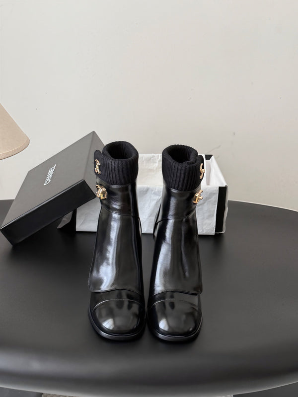 CC 26s Ankle Boots Black Gold Knit Cuff Leather 127794