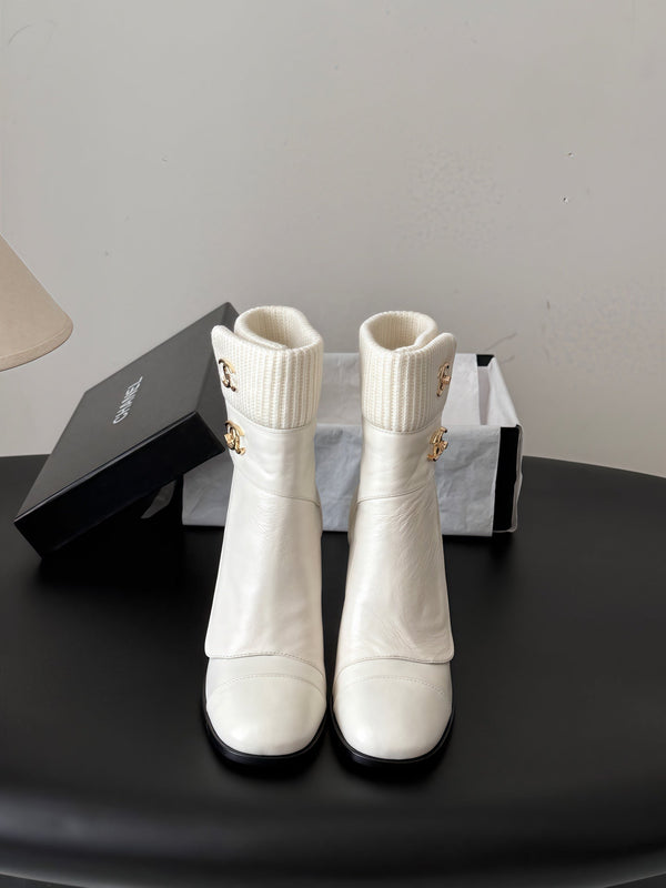CC 26s Ankle Boots White Gold Knit Cuff Leather 127795