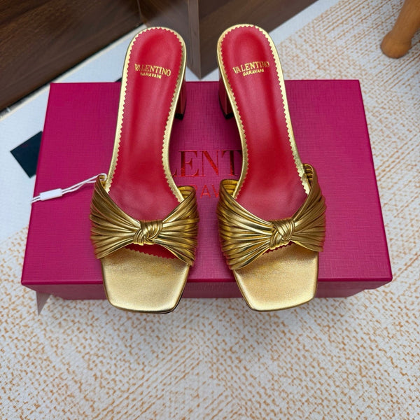 VLTN 26s Annet Mules 6.5cm Gold Woven Leather 974326