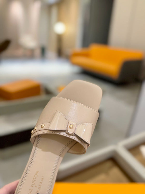 LV x TM 6AM Flat Mule Beige Sheepskin 241222
