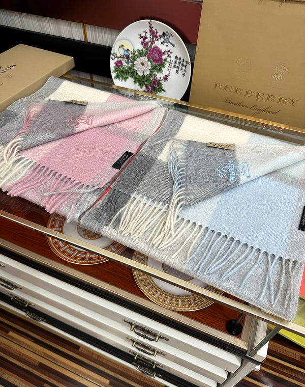 HM 26s Reversible Scarf 180cm Pale Blue Grey Cream Cashmere 153129