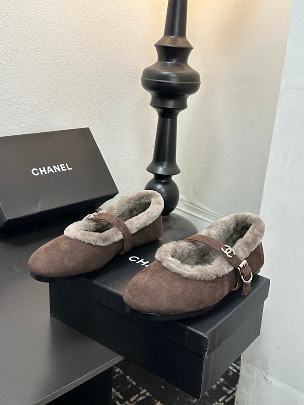 CC 2025 Puffer Ballet Flat With Strap Dark Coffee Sheepskin Fur 529345