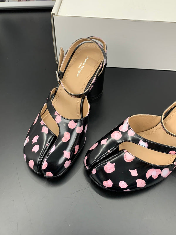 MM Tabi Slingback 6cm Black Pink Cowhide 895243