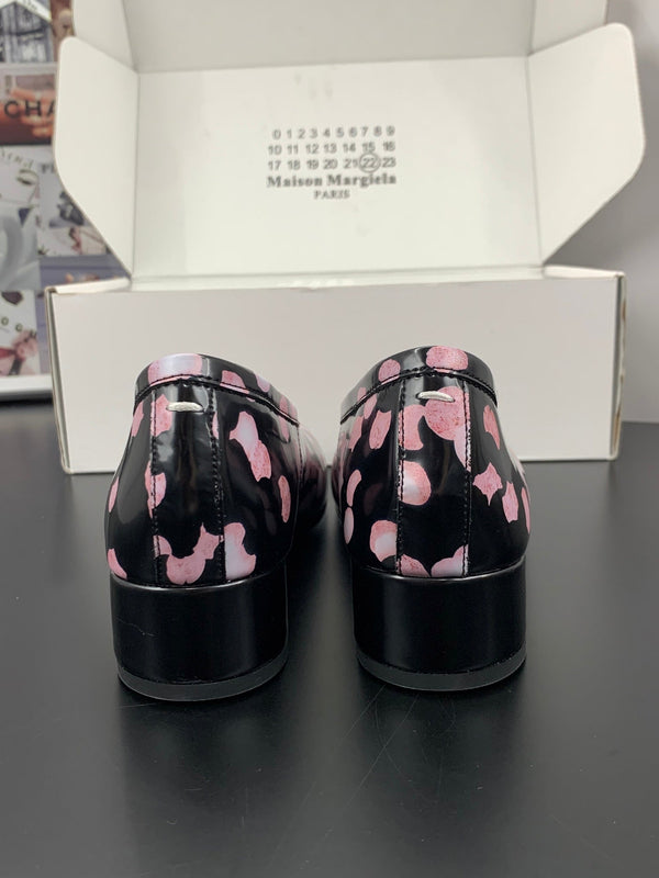 MM Tabi Ballet Flats 2cm Black Pink Cowhide 895245