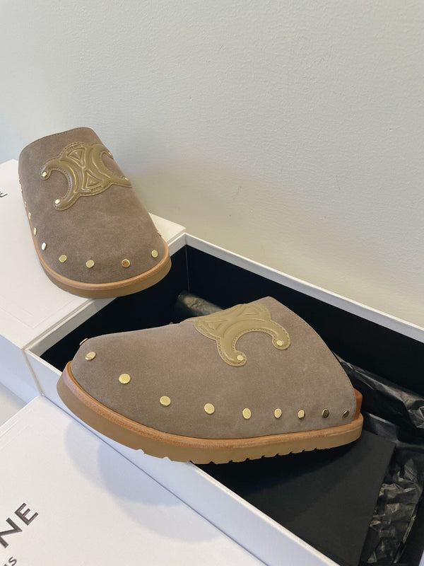 CL Pitea Clog In Grey Suede Calfskin 319292