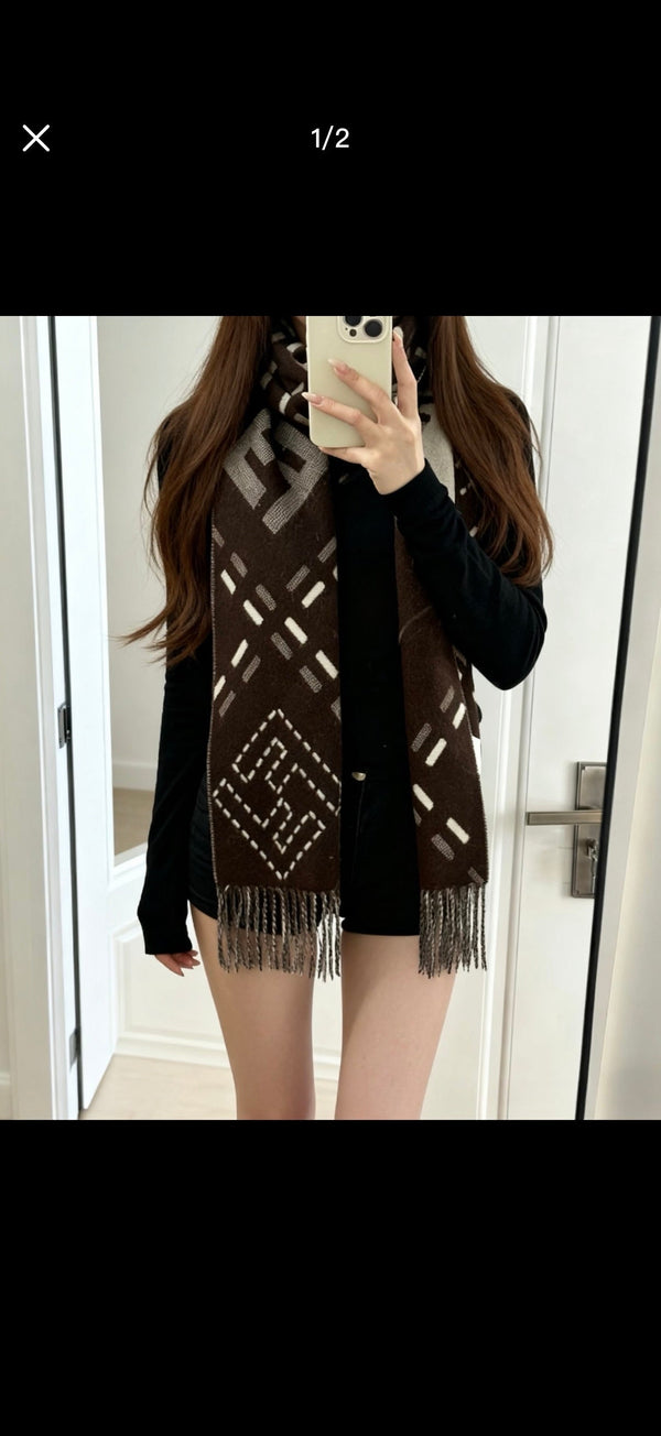 FF 210CM Scarf Black Mix Ivory Sheep Wool 100250