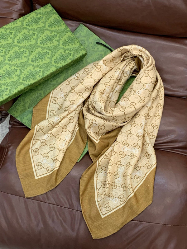 GG Classic 135CM Beige Tan Cashmere 287698