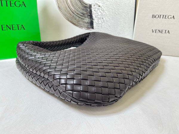BV Maxi Veneta Bag 59cm Coffee Intrecciato Leather