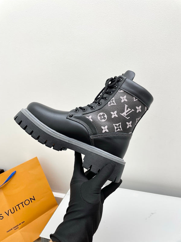 LV 25 Ankle Boots Black Monogram Cowhide 576224