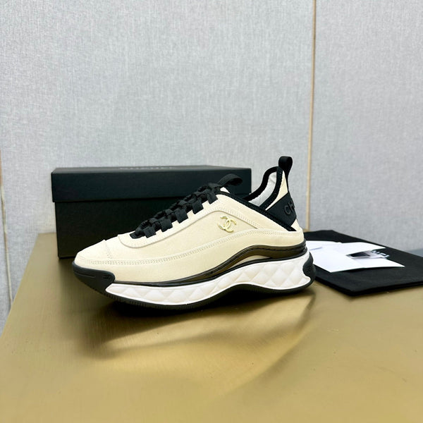 CC 26s Low-Top Chunky Sneakers Ivory Suede Mesh Textile 980832
