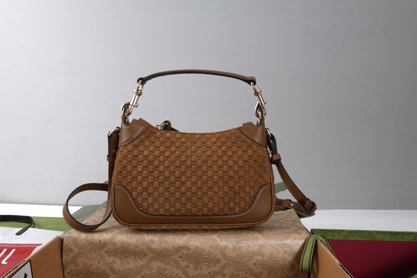 GG B Small Shoulder Bag 25cm Brown Suede