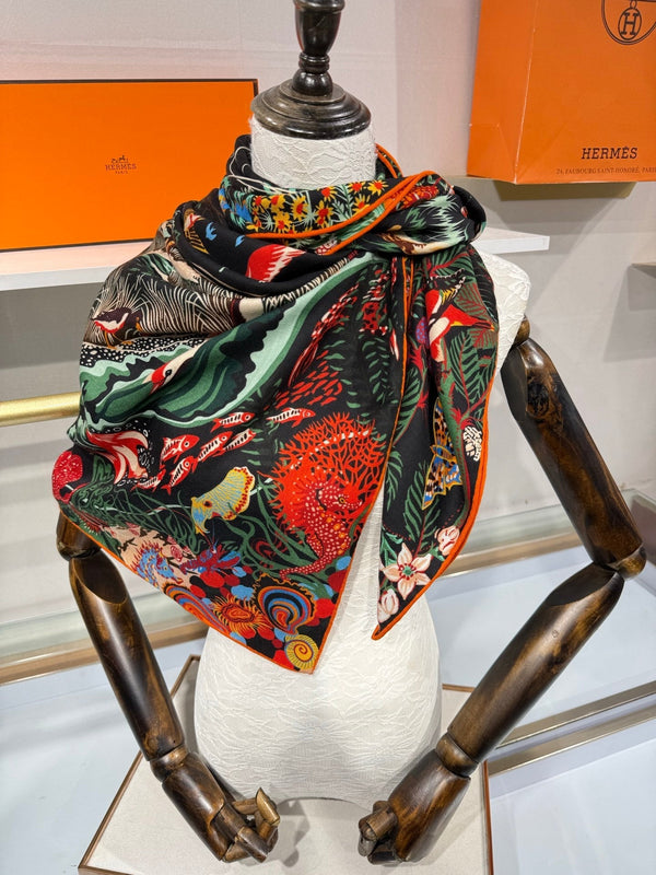 HM 26s Scarf 140 In Cashmere And Silk 217524