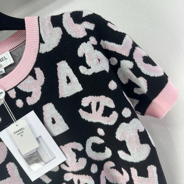 CC Short-Sleeved Knit Top Black Pink Wool Nylon 345986
