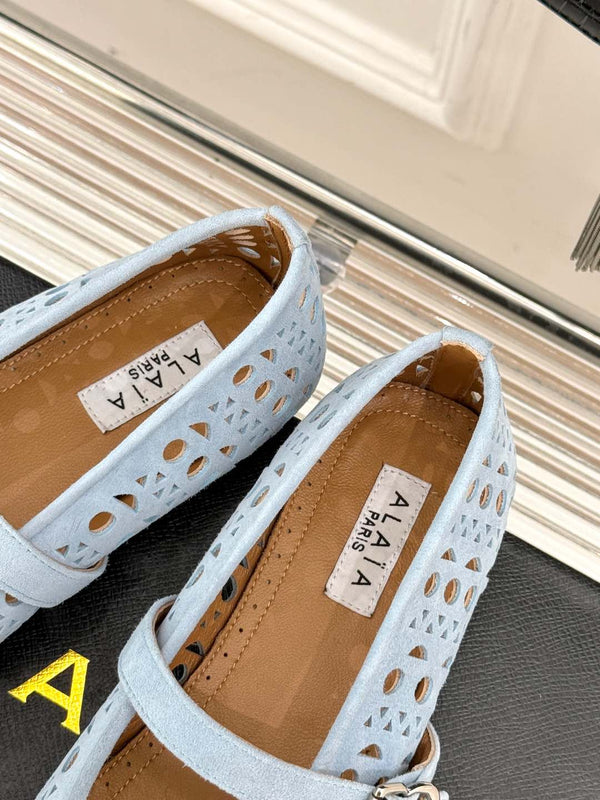 Alaia Women's Ballet Flat Light Blue Suede 293224