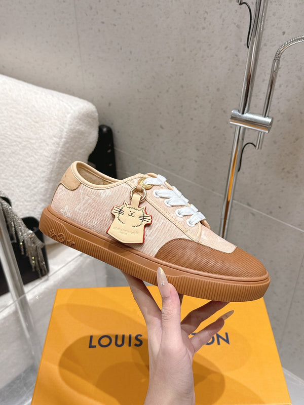 LV x TM Lagoon Sneaker Beige Brown Canvas Lace 610800