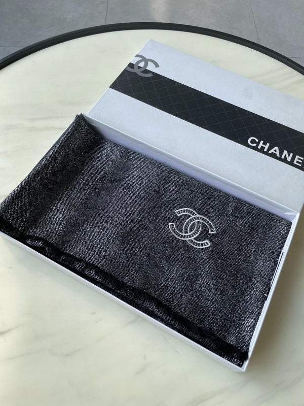 SCARF 210 CM IN BLACK CASHMERE 402208