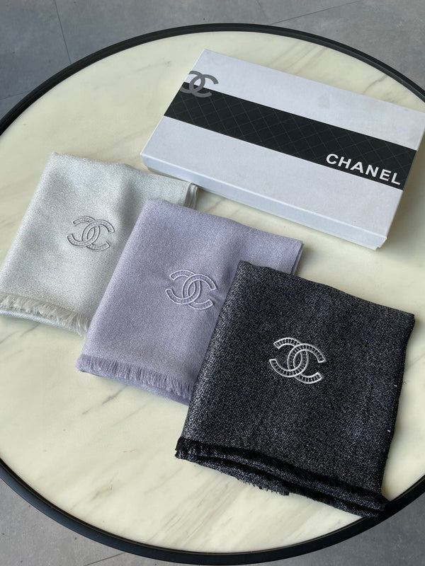 SCARF 210 CM IN PASTEL PURPLE CASHMERE 402209