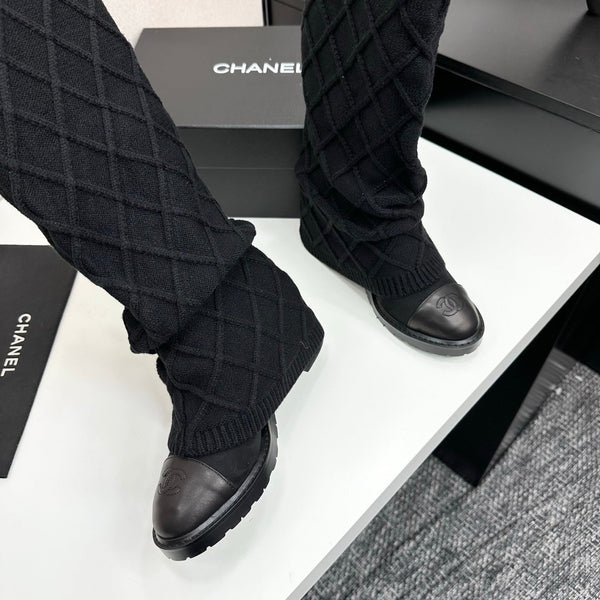 CC 26s Diamond Knit Buttoned Long Boots Black Calfskin Knit 985770