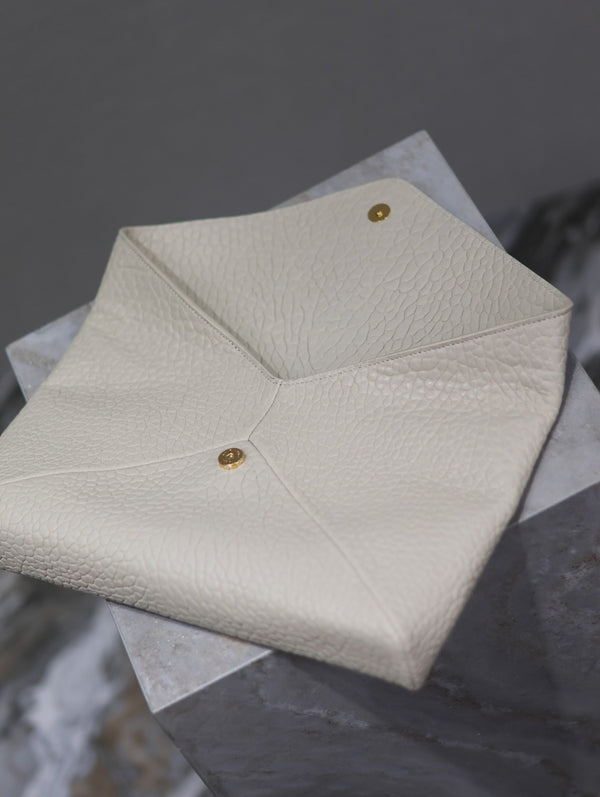 YSL WHITE LAMBSKIN CLUTCH 225388