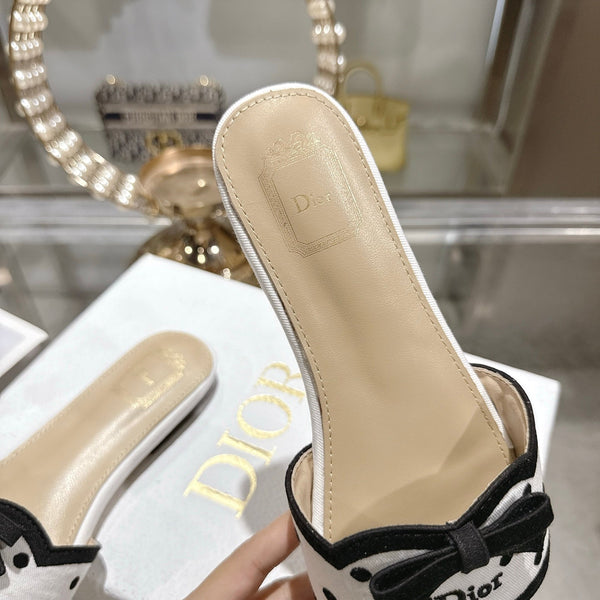 CD Dway Flat Sandal PolkaDior White Motif Cotton Leather 951362