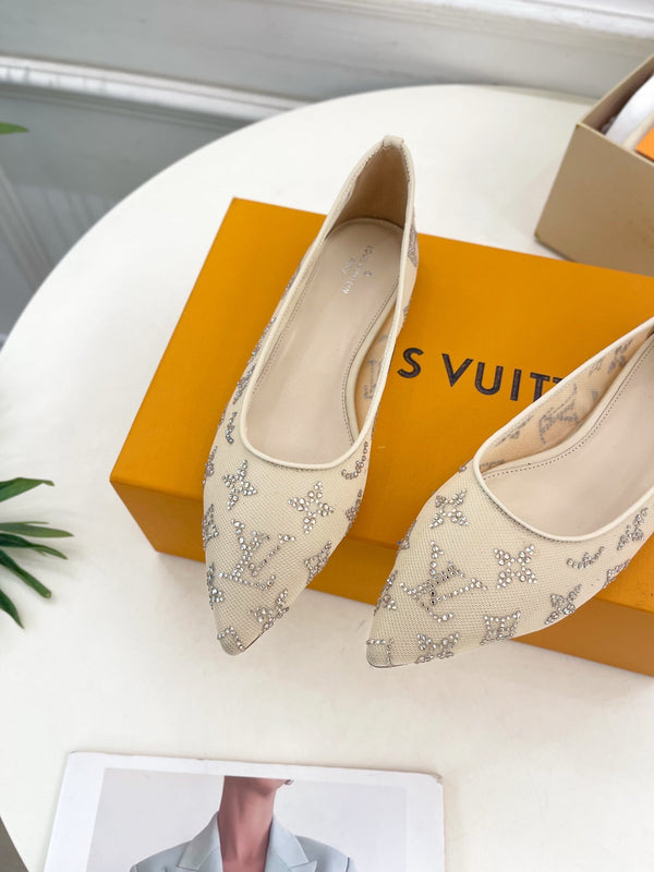LV Gala Rhinestone Pointed Toe Flat Beige Mesh 425137