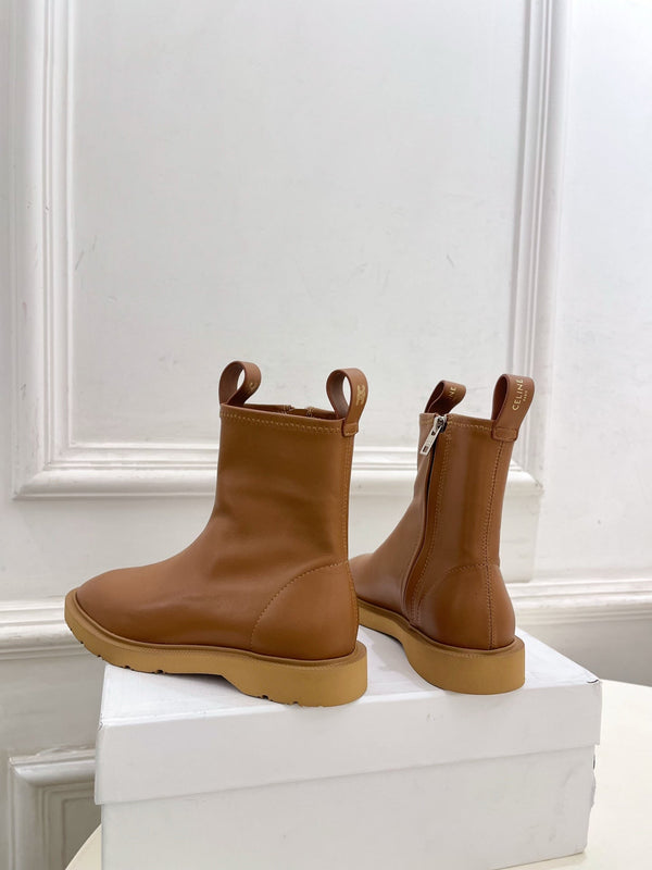 CE 26s Flow Zipped Ankle Boots Camel Leather 947594