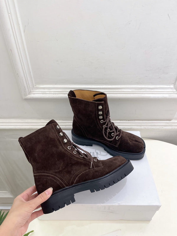 MM Tabi Lace Up Boots Dark Brown Suede 112264