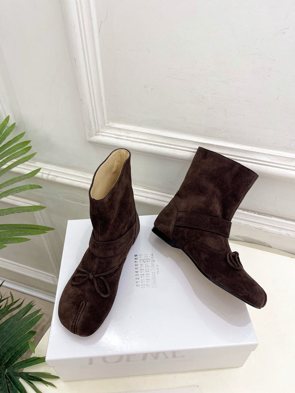 MM Tabi Ankle Boots Dark Brown Suede 112267