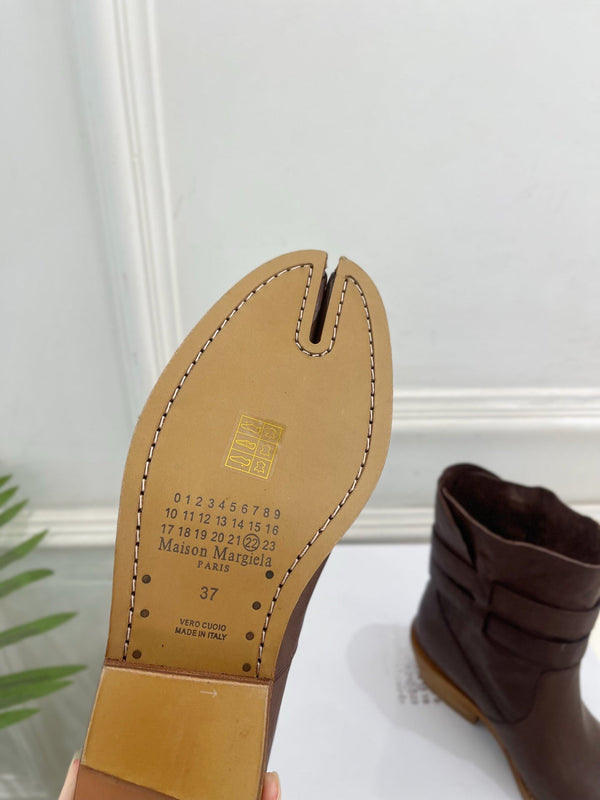 MM Tabi Ankle Boots 4cm Dark Brown Smooth Leather 112287