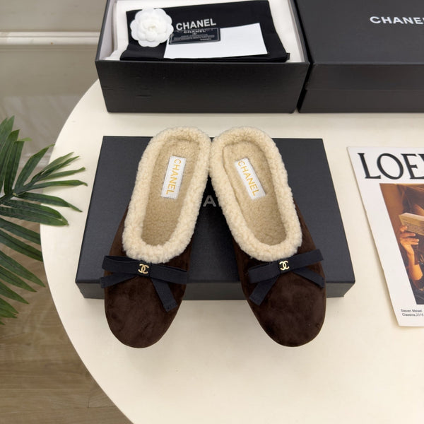 CC 26s Mules Brown Suede Shearling 111935