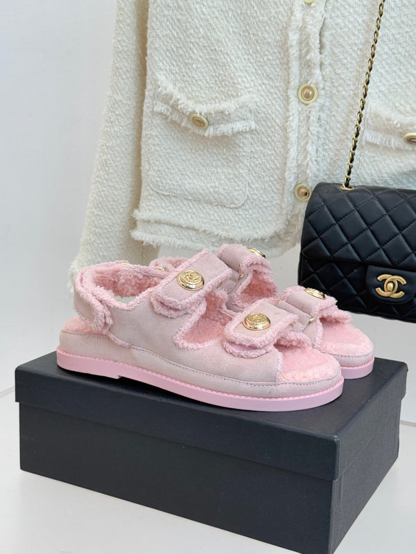 CC 26 Dad Sandal Pink Velvet Wool 609761