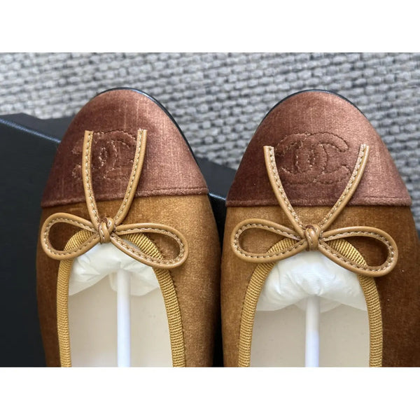 CC Cambon Ballet Flats Camel Velvet