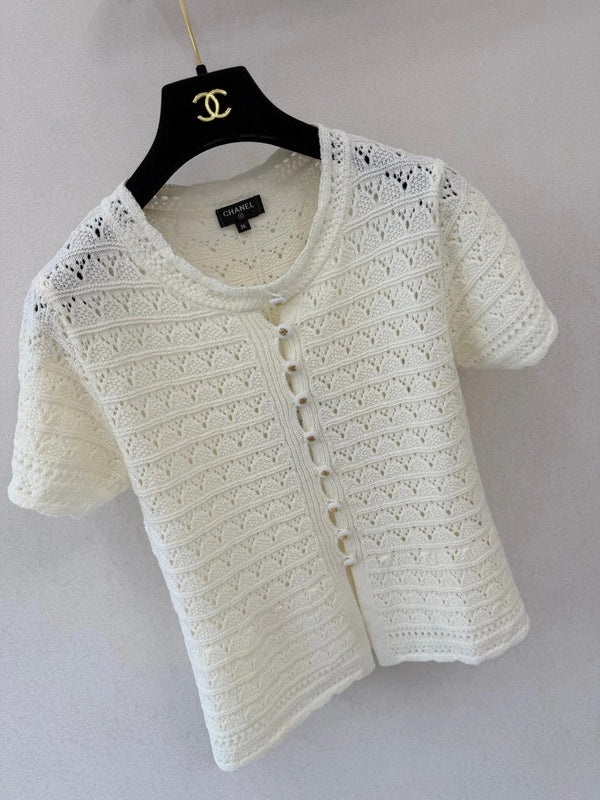 Chanel 2026 Crew Neck Short-sleeved Cardigan Cream Cotton Linen 394769