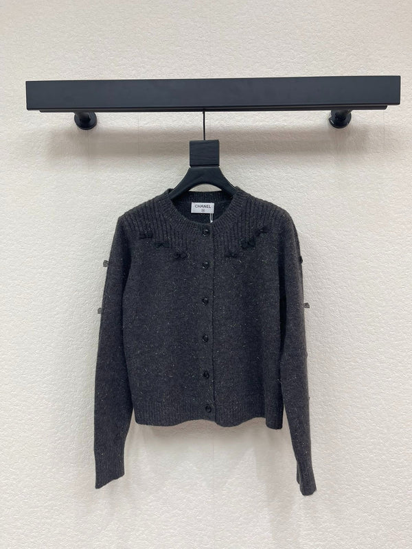 CC 26 Wool Cardigan With Small Bow 331297