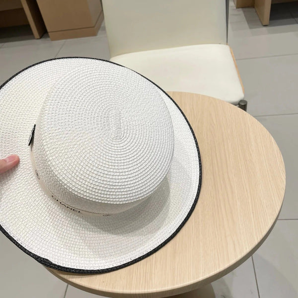 FLAT STRAW HAT WHITE 672721