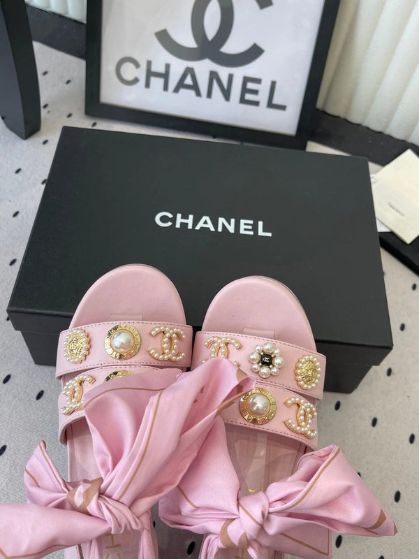 CC 26s Platform Sandals 75 Pink Sheepskin Mixed Gold Charm 650090