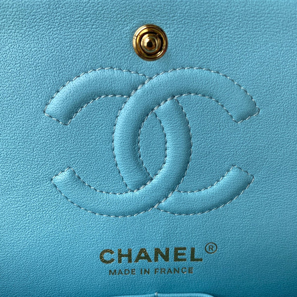 Medium Classic Flap Bag 23cm Blue Sky Lambskin Gold Hardware