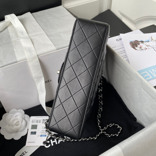Medium Classic Flap Bag 23cm Black Lambskin Silver Hardware