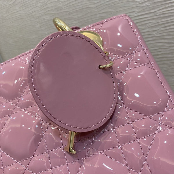 MEDIUM ULTRAMATTE BAG 20 PINK PATENT CALFSKIN